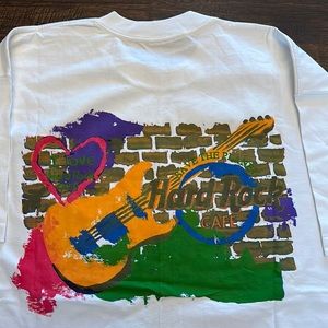 Hard Rock Cafe Puerto Vallarta t-shirt NWOT 1996 STURDY 💯 cotton hecho mexico